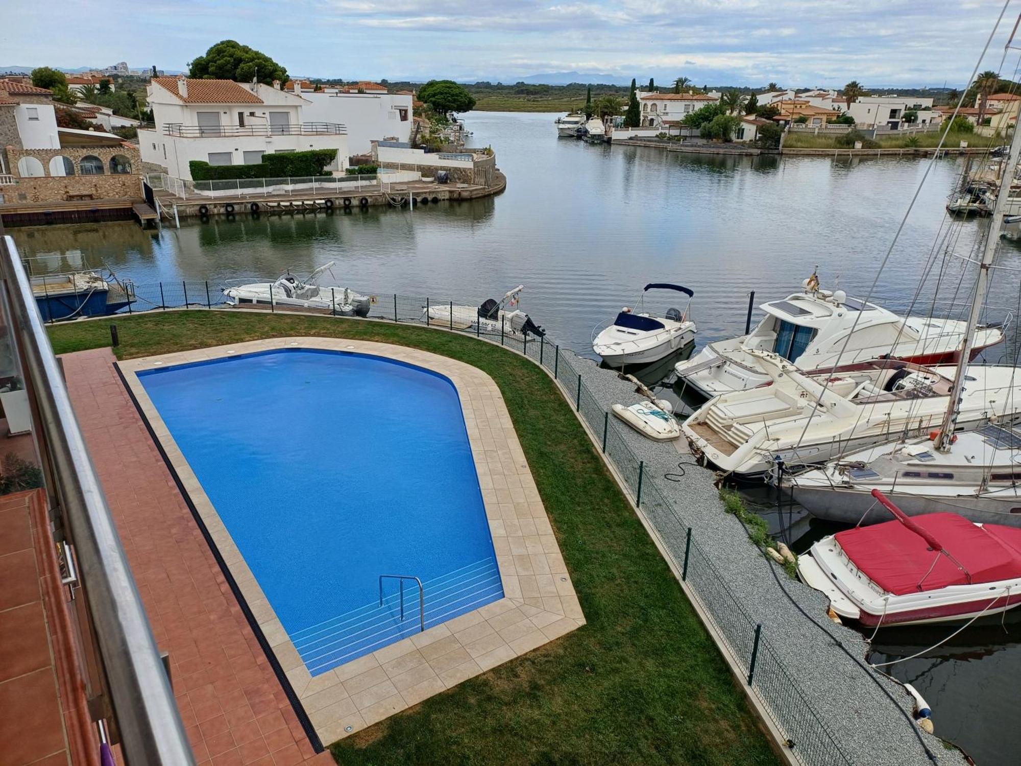 Nido 110 Garbi Apartment Roses Exterior foto